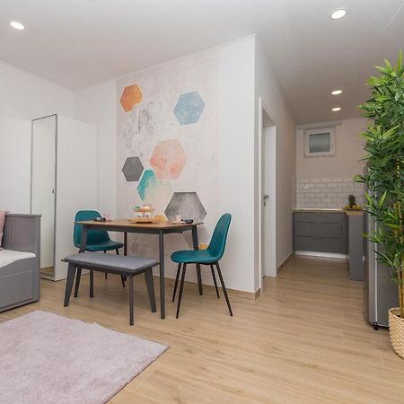 Apartment Maro - Baška Voda Esterno foto