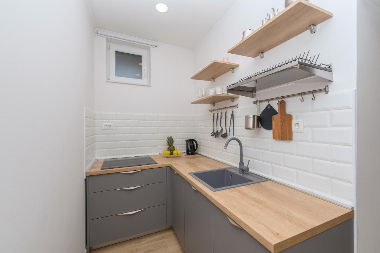 Apartment Maro - Baška Voda Esterno foto